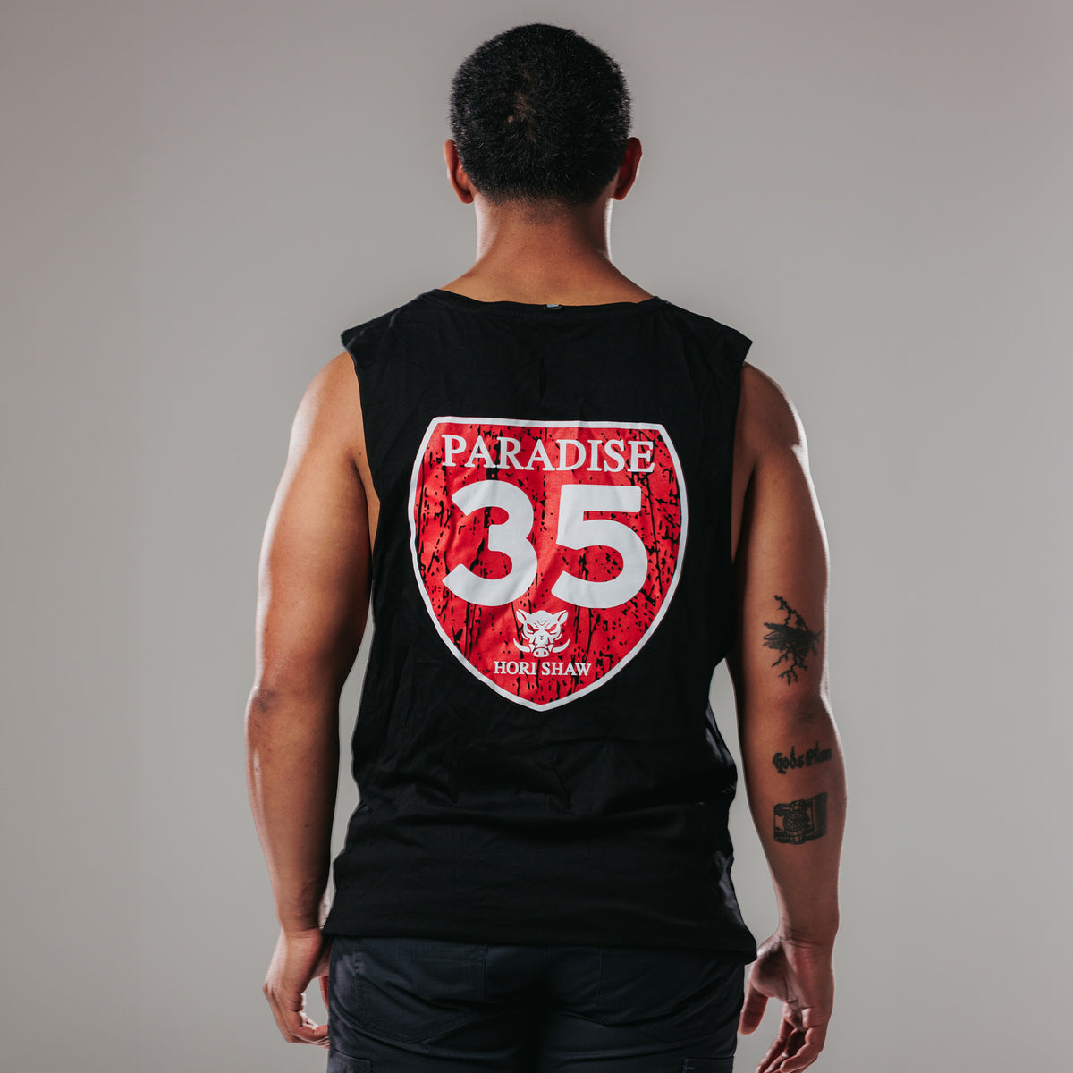 Paradise 35 Barnard Tank